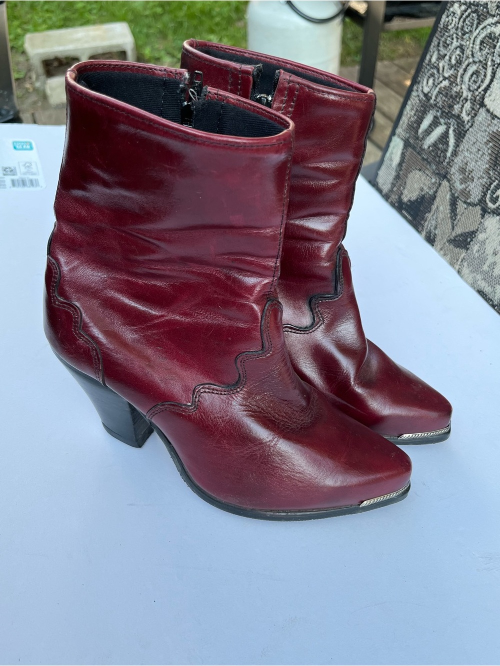 Vintage Cowboy Boots Burgundy Leather Heeled Western Metal Toe 6.5 M Zip USA